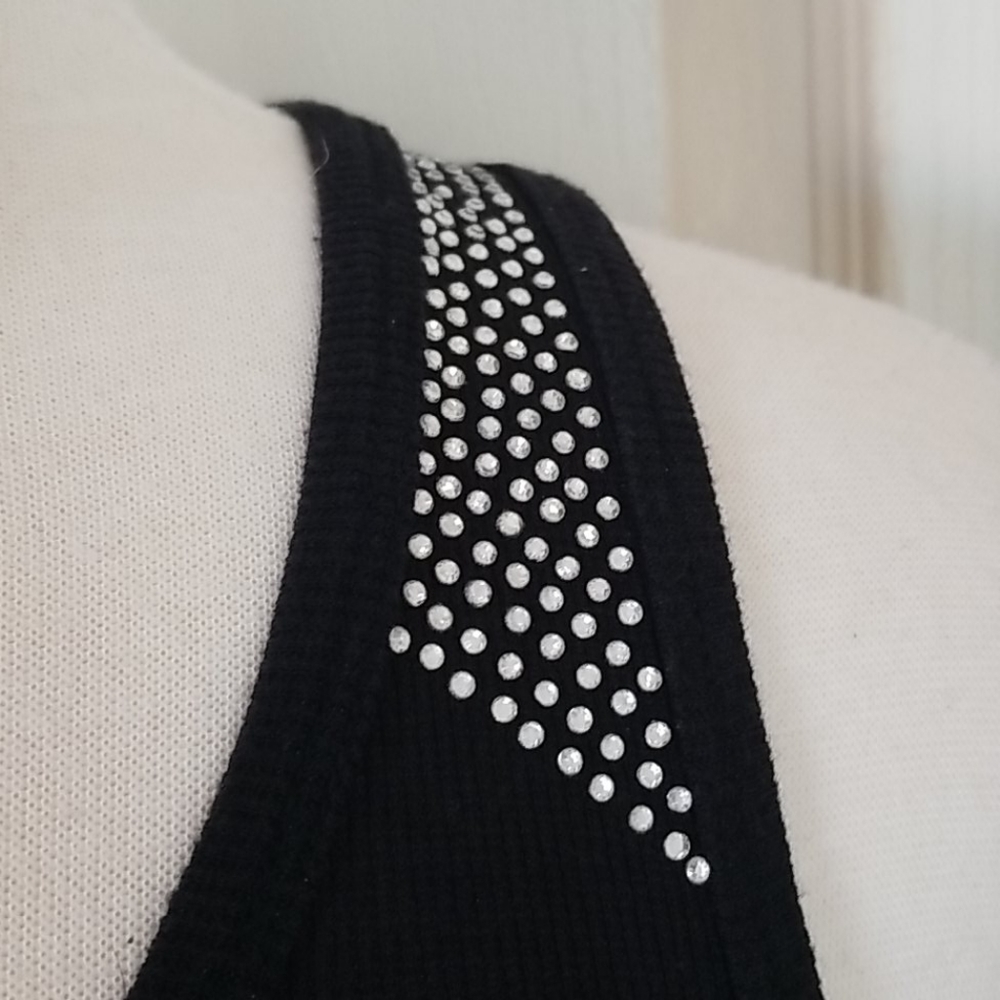 Bebe Ph8 Sequin tank nwot - Picture 2 of 5